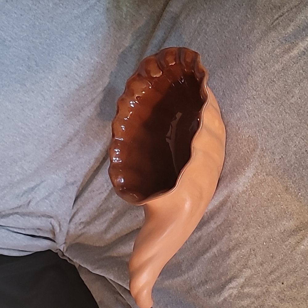 Frankoma Horn of Plenty